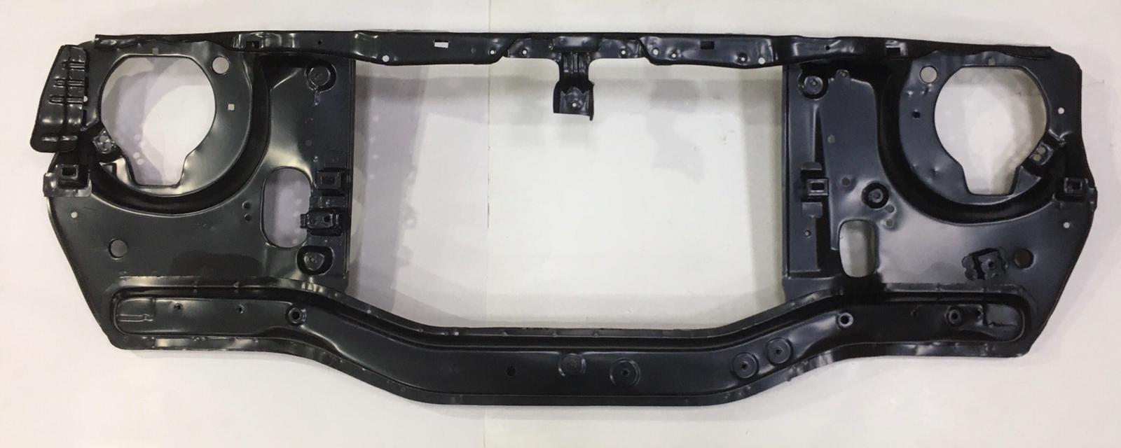 MR179630 L200 ÖN PANEL K64 99-02