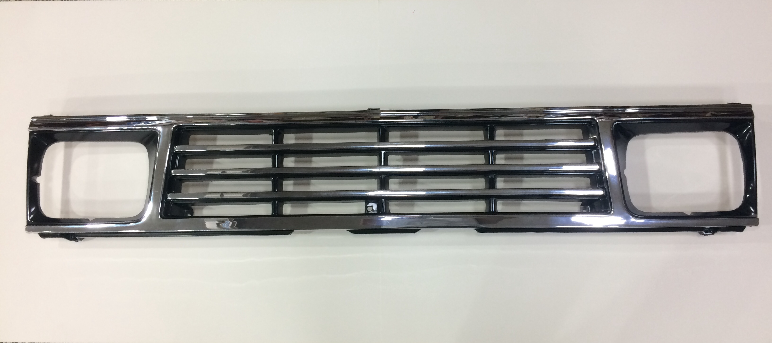 MB527062 L200 PANJUR 92-98