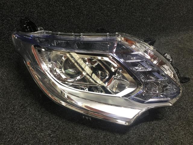 L200 FAR SAĞ LEDLİ MERCEKLİ 15-18
