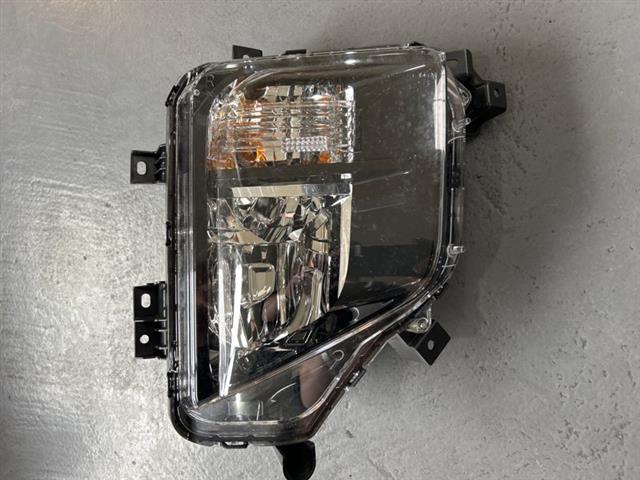 8315A058 L200 SAĞ SİS LAMBA 19-22